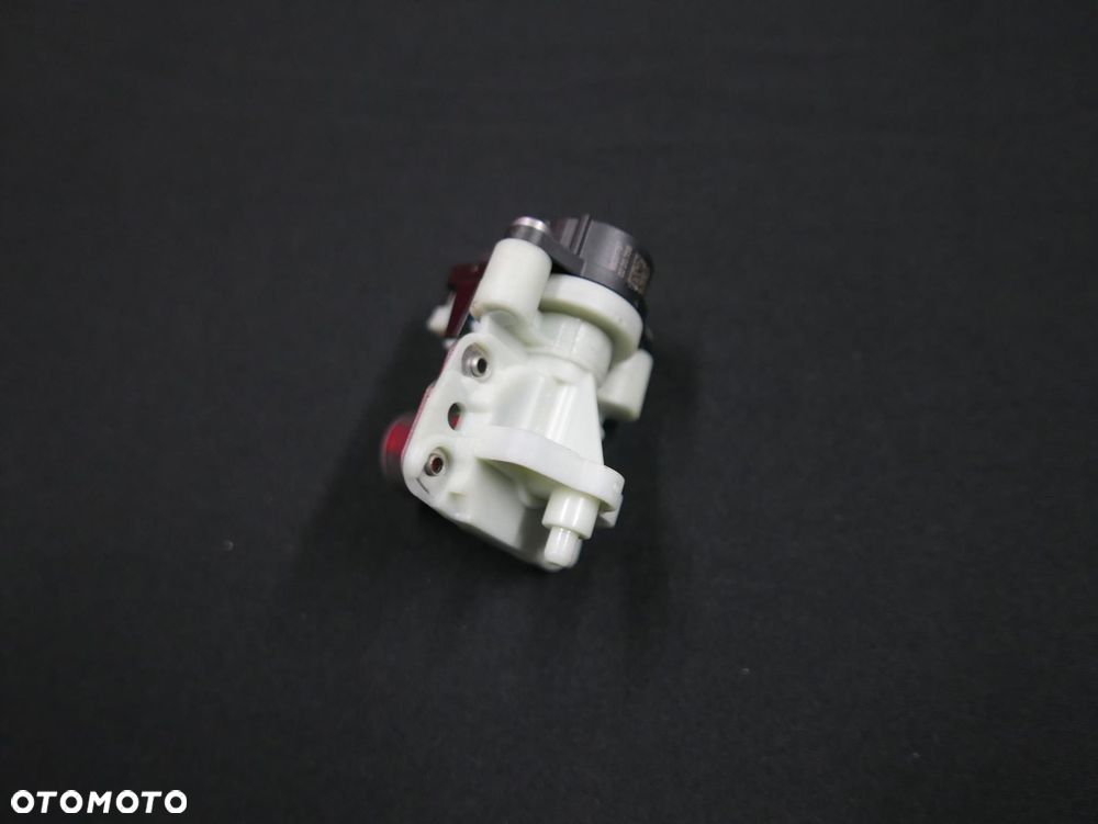 bmw f39 f48 g01 g30 czujnik adblue 98001757 - 4