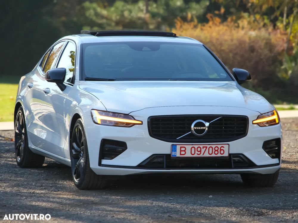Volvo S60 - 1