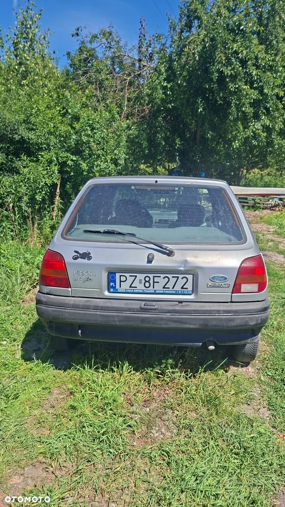 Ford Fiesta - 5