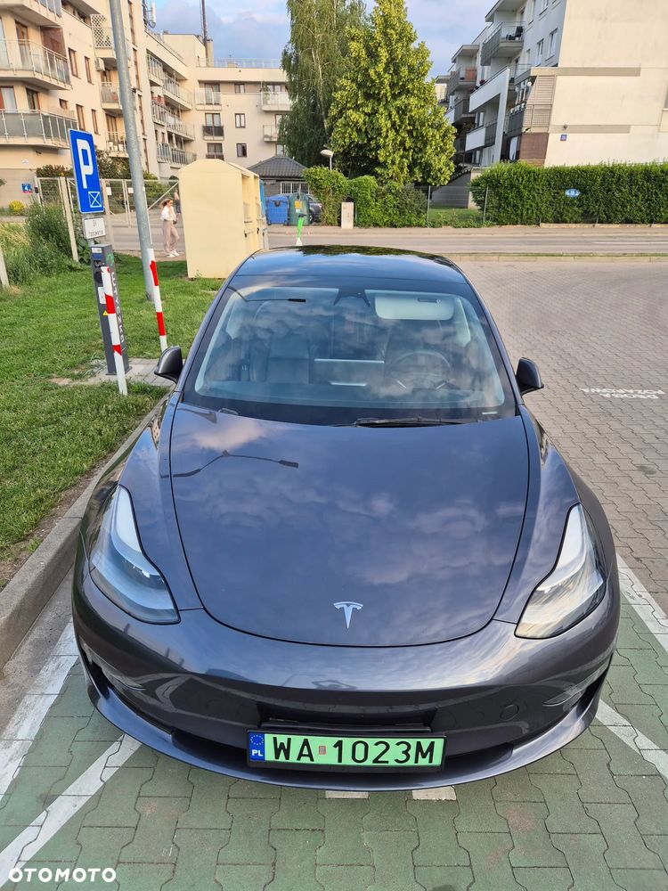 Tesla Model 3 Standard Hinterradantrieb - 1