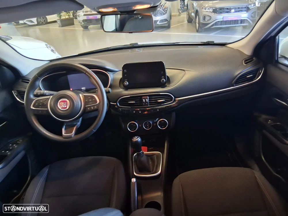 Fiat Tipo Station Wagon 1.0 GSE T3 City Life - 5