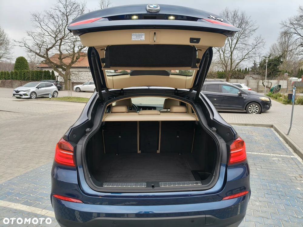 BMW X4 xDrive35d - 13