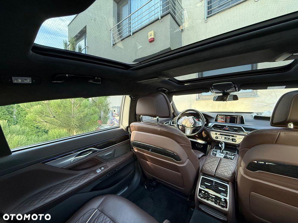 BMW Seria 7 740Ld xDrive sport - 17