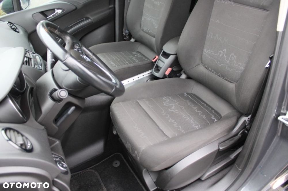 Opel Meriva - 33