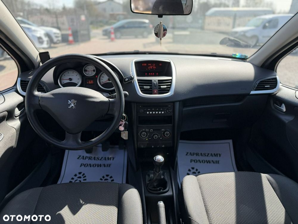 Peugeot 207 1.4 Trendy - 22