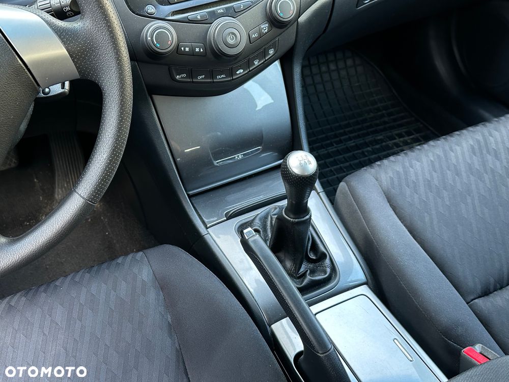 Honda Accord 2.0 i Comfort - 22