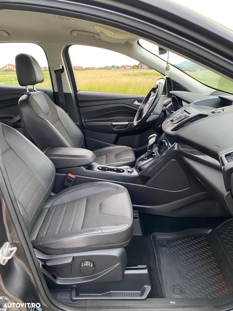 Ford Kuga - 14