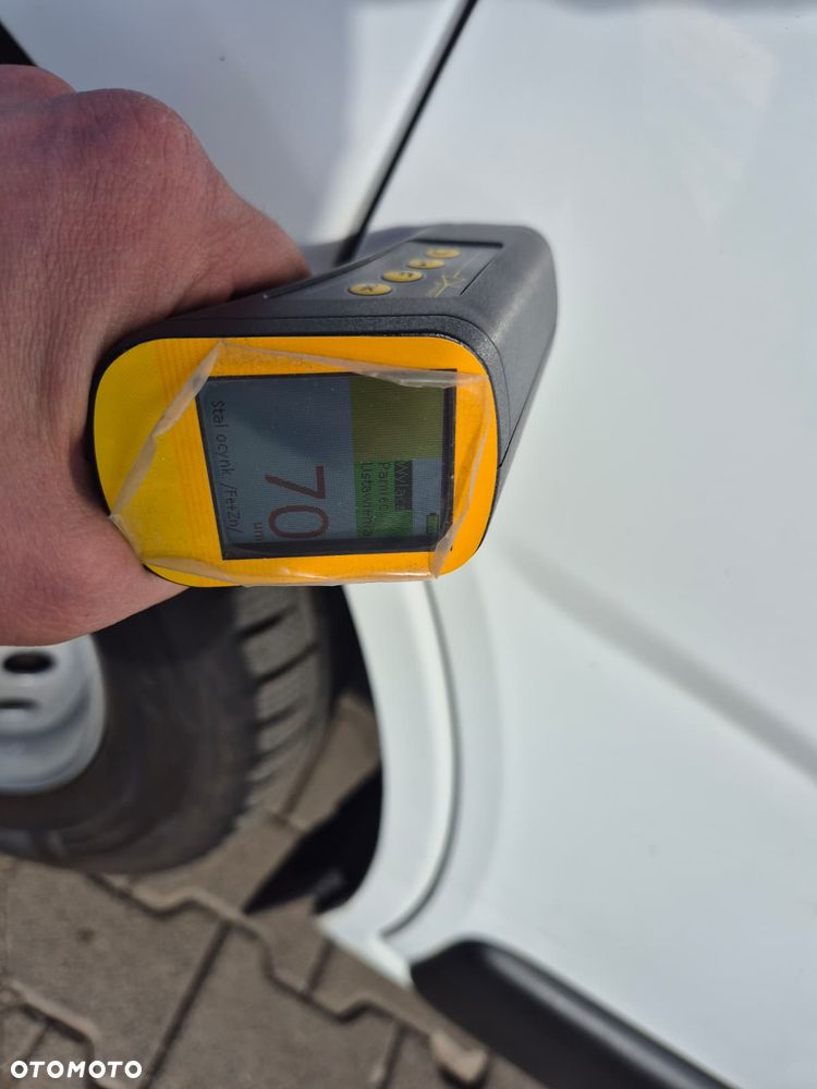 Renault Trafic 115KM / CHŁODNIA IZOTERMA / THERMO KING / PO SERWISACH / GOTOWY DO PRACY / WTYCZKA ZEWNĘTRZNA / 3 MIEJSCA / BEZWYPADKOWY - 37