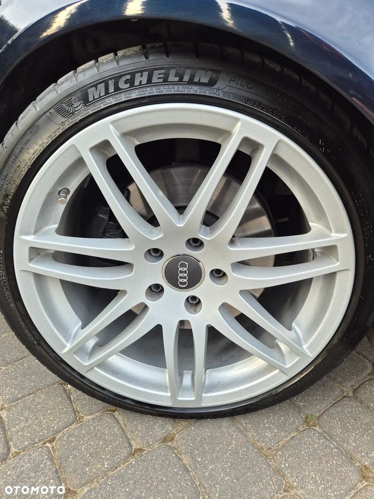 Audi A4 Limousine - 37