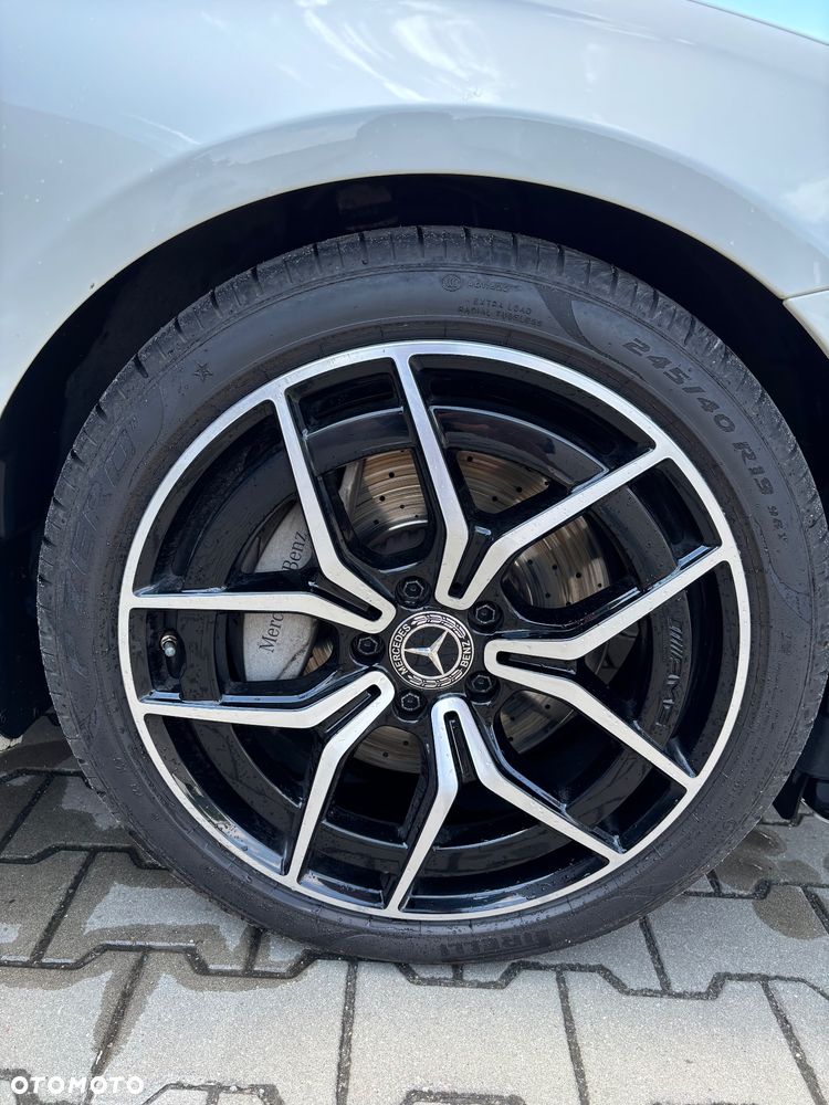 Mercedes-Benz Klasa E 220 d 4-Matic - 7