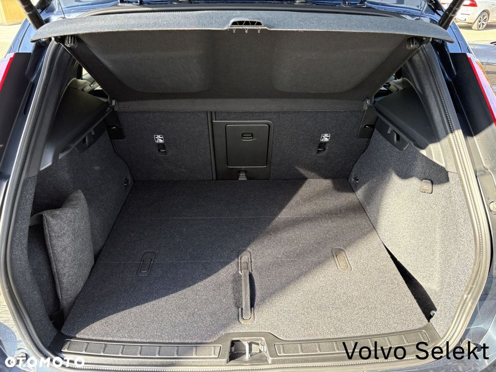Volvo XC 40 - 27