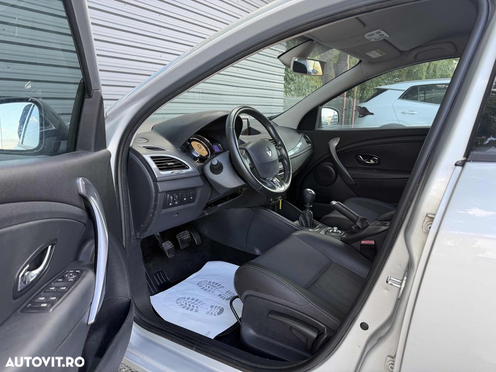 Renault Megane ENERGY dCi 110 EXPERIENCE - 13