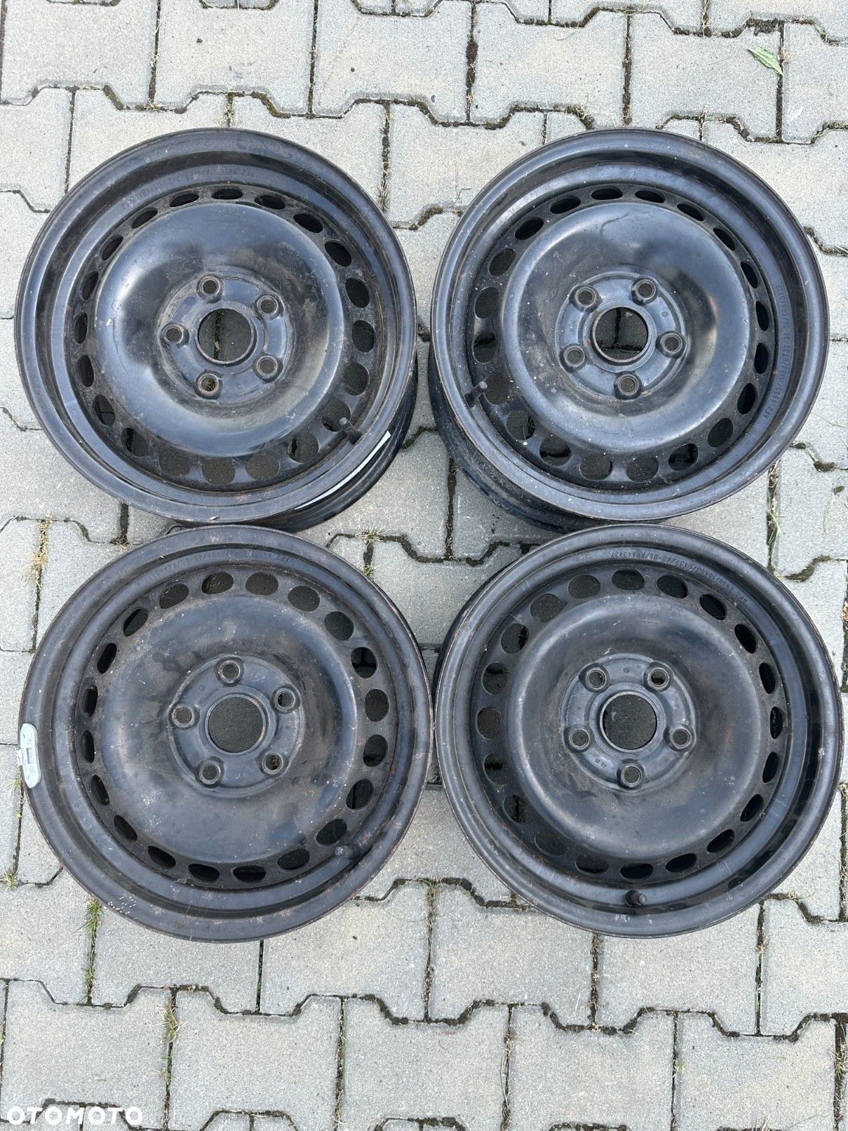 Felga stalowa KFZ 5x15 5x112 ET 37 ML 57.1 - 1