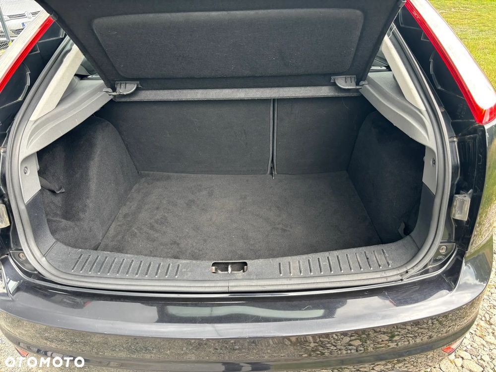 Ford Focus 1.6 Ti-VCT Fun - 11