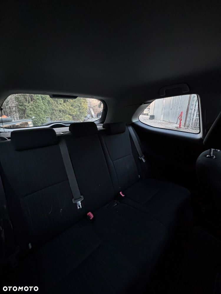 Toyota Auris 1.6 VVT-i Premium - 7