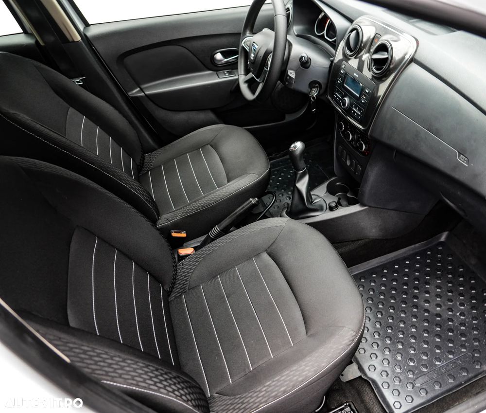 Dacia Logan 1.0 SCe Ambiance - 13
