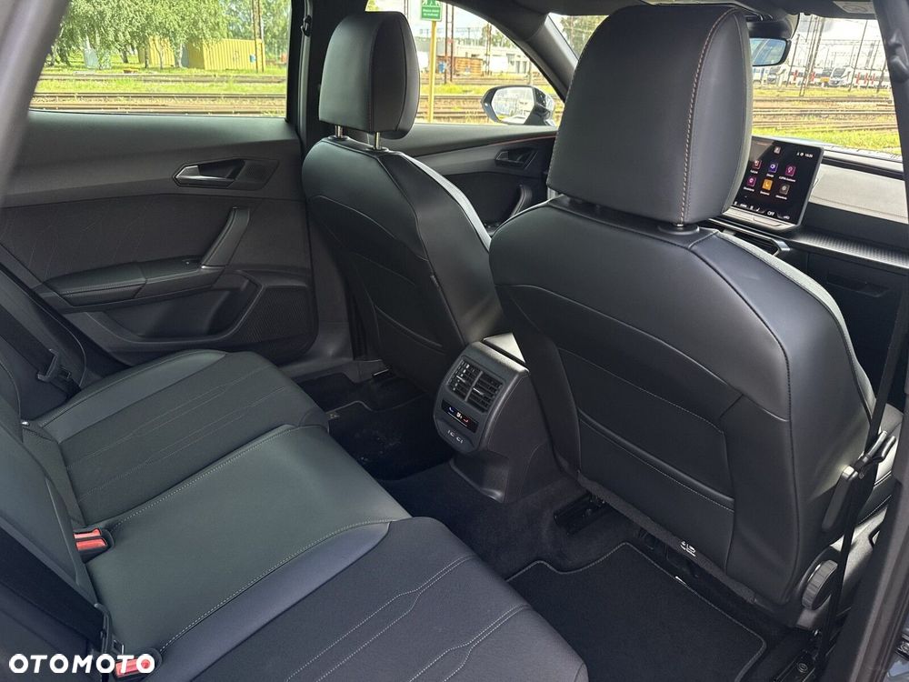 Cupra Formentor 1.5 eTSI mHEV DSG - 35
