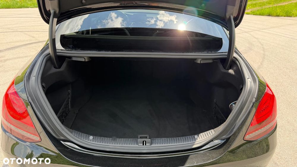 Mercedes-Benz Klasa C 220 d 9G-TRONIC - 8