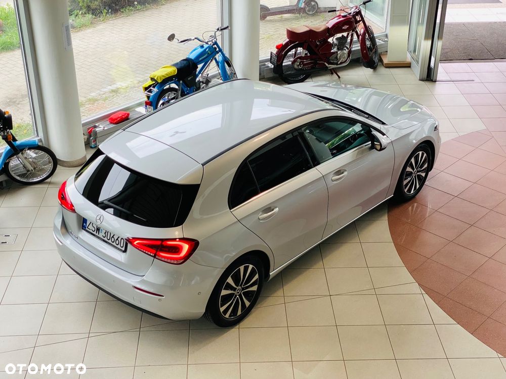 Mercedes-Benz Klasa A 180 Progressive 7G-DCT