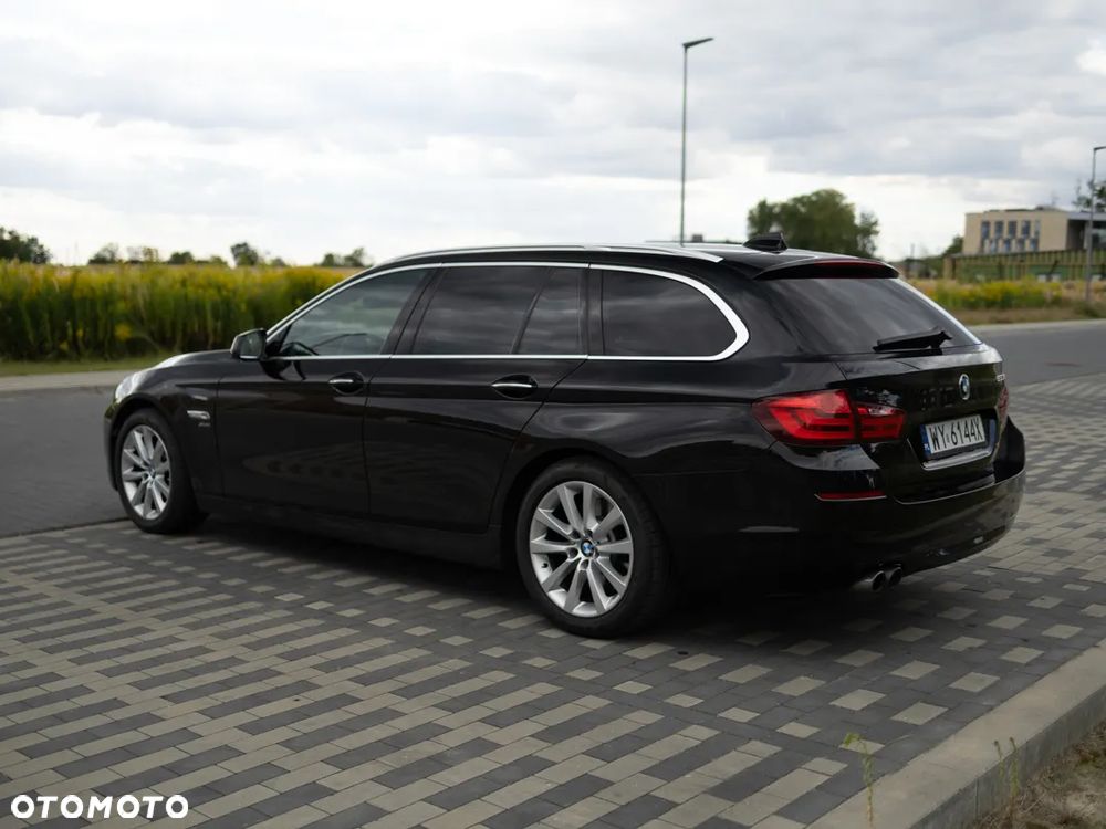 BMW Seria 5 530d xDrive - 6