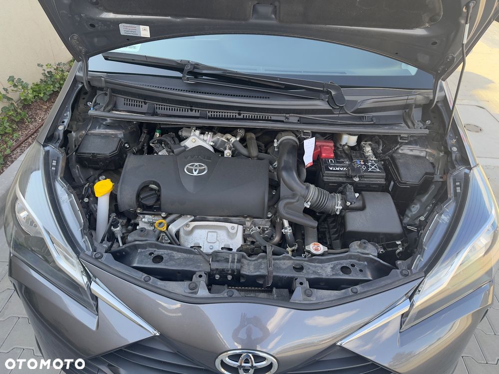 Toyota Yaris - 31