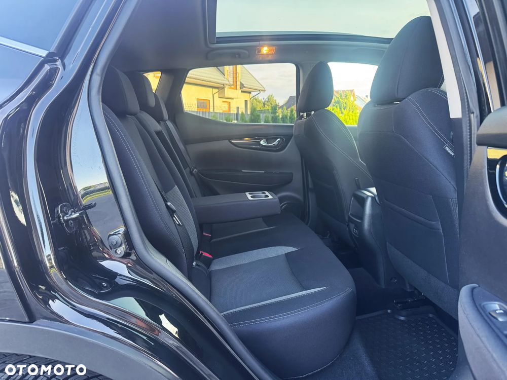 Nissan Qashqai 1.3 DIG-T N-Connecta - 26
