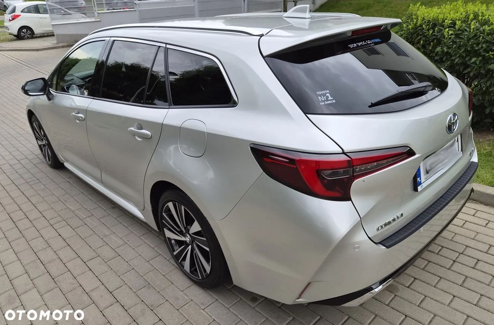 Toyota Corolla 2.0 Hybrid Style - 1