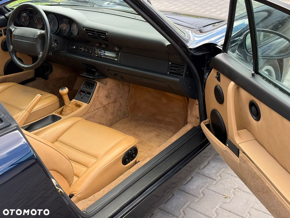 Porsche 911 - 24