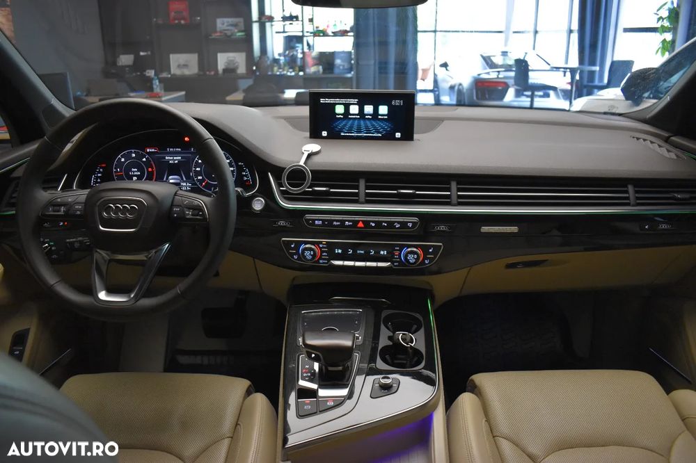Audi Q7 - 7