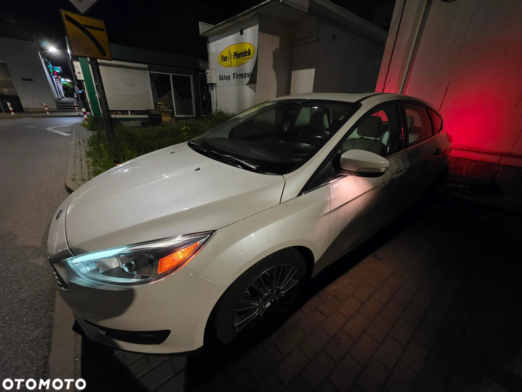 Ford Focus - 35