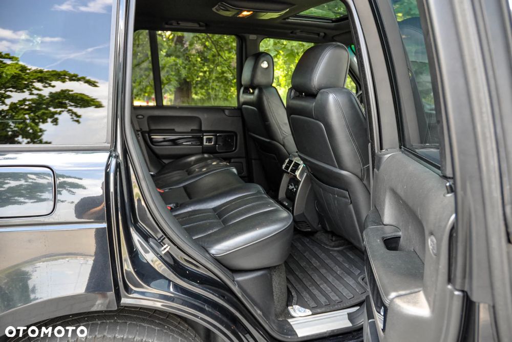 Land Rover Range Rover 4.4TD V8 Vogue - 13