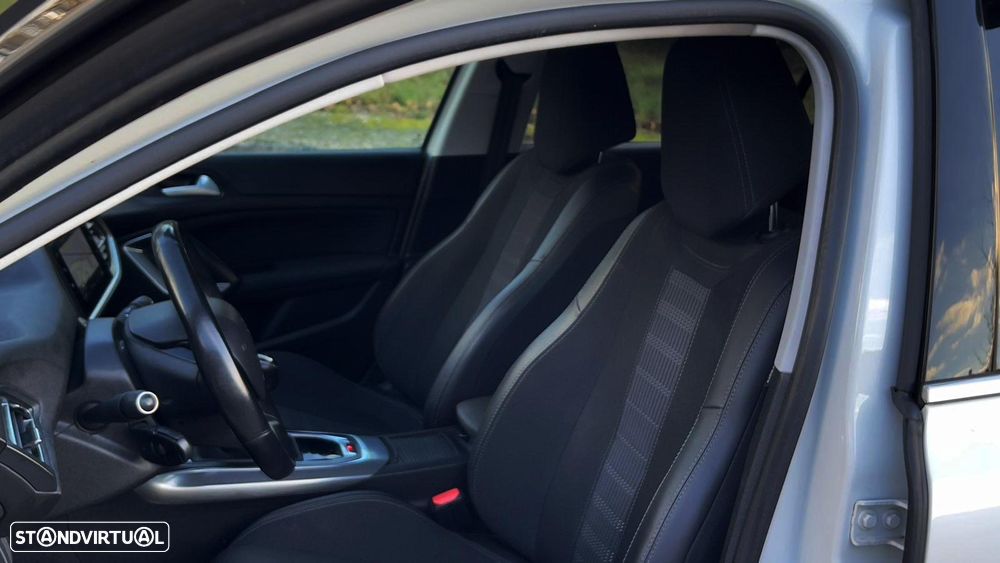 Peugeot 308 1.5 BlueHDi Allure Pack - 2