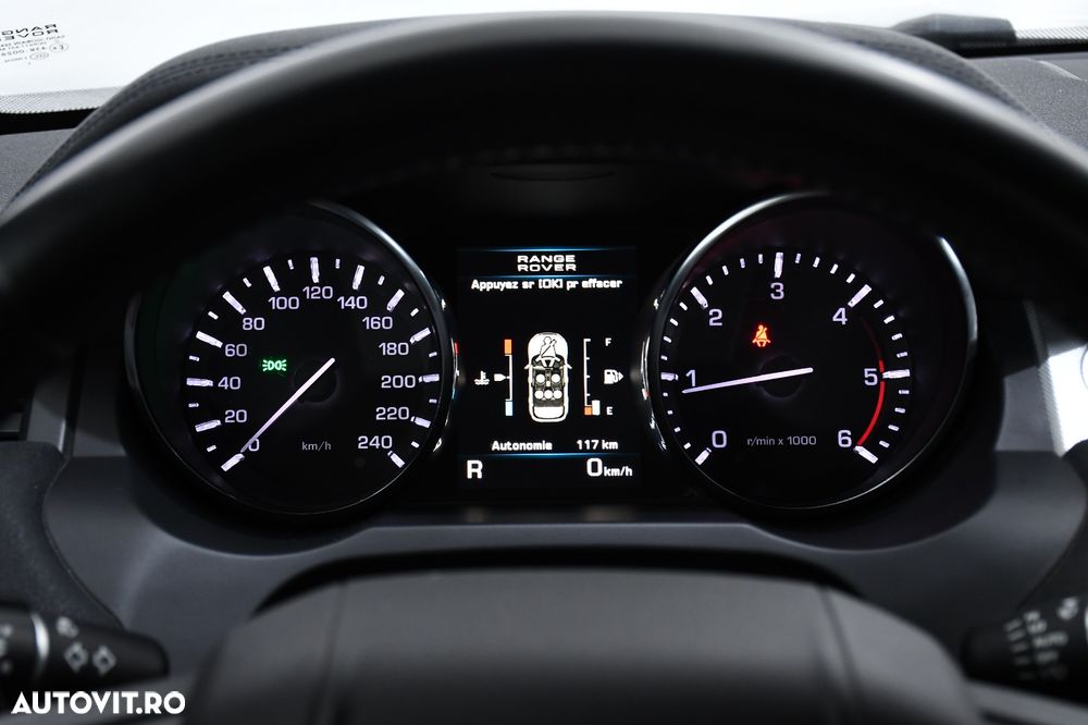 Land Rover Range Rover Evoque - 21