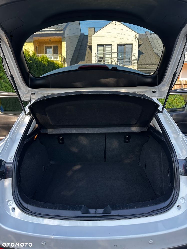 Mazda 3 - 13