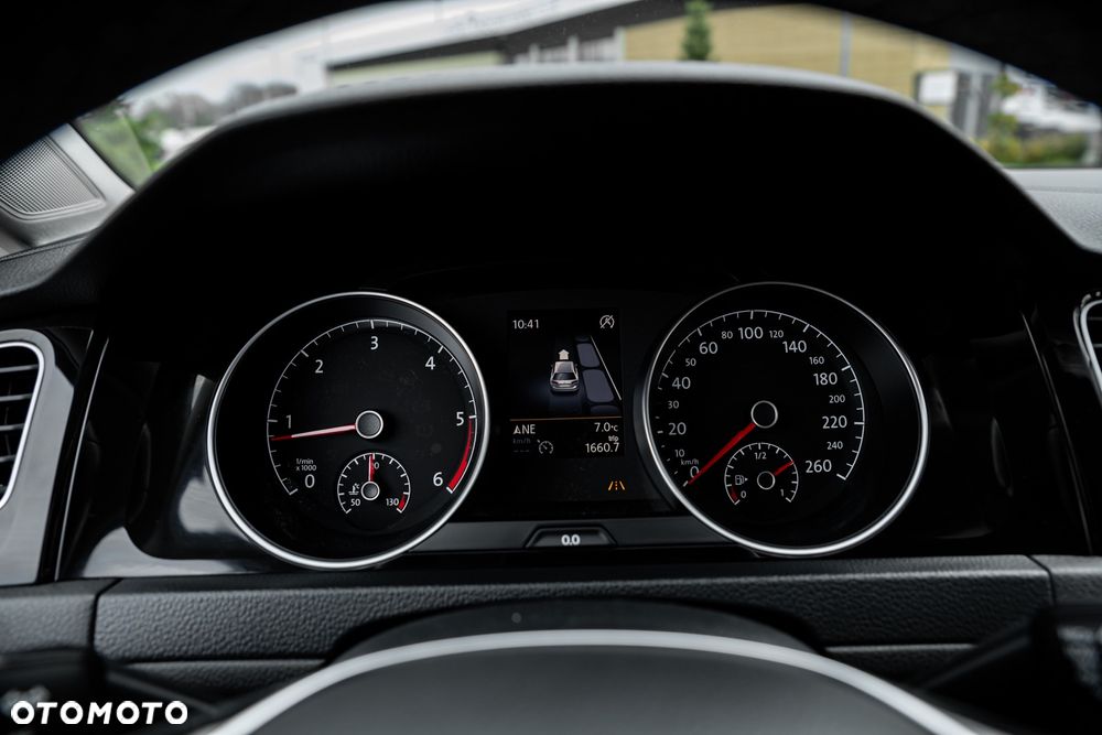 Volkswagen Golf 1.6 TDI DPF BlueMotion Technology DSG Comfortline - 31