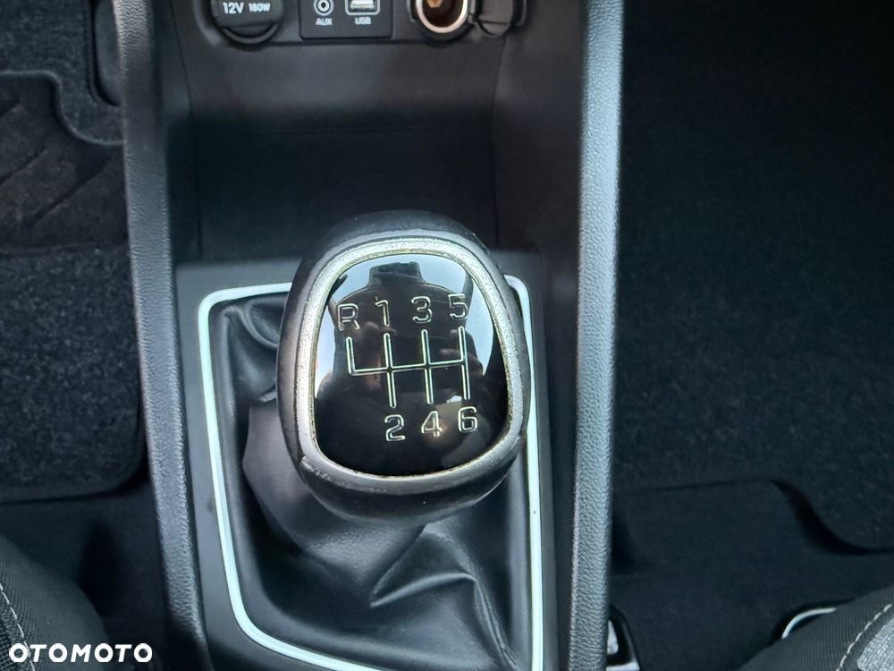 Hyundai i20 1.4 - 17