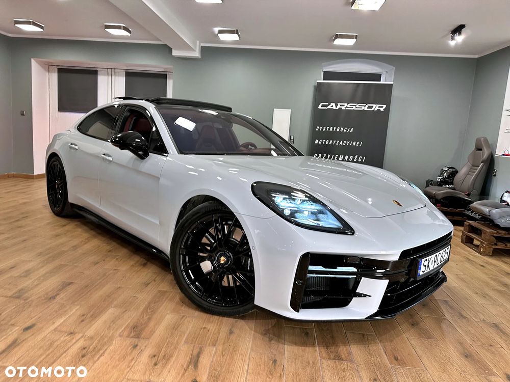 Porsche Panamera - 24