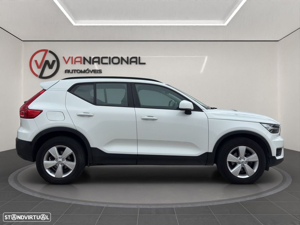 Volvo XC 40 2.0 D3 Geartronic - 8
