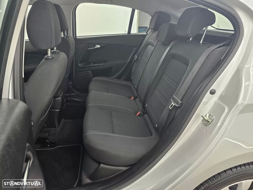 Fiat Tipo 1.3 MultiJet Life - 17