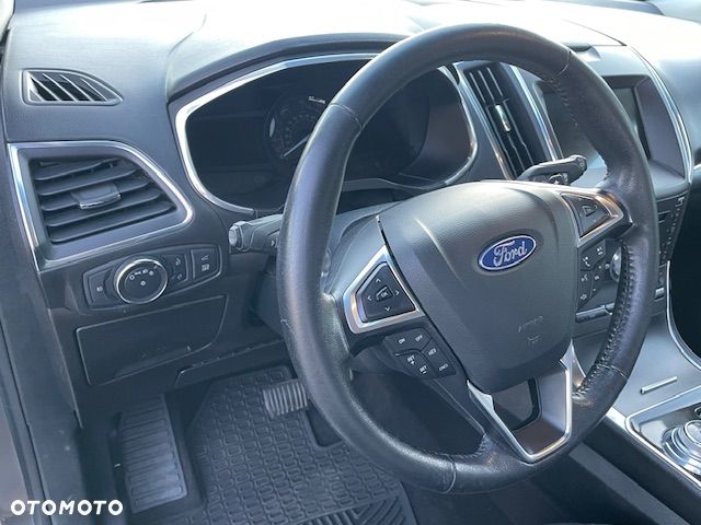 Ford Edge - 20