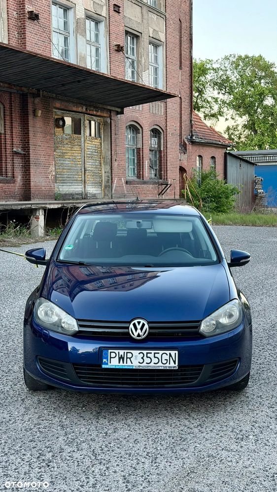 Volkswagen Golf - 2