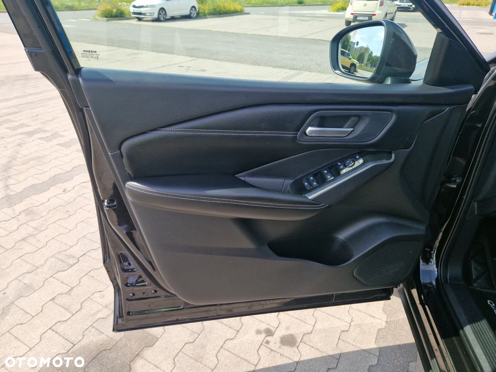 Nissan Qashqai 1.3 DIG-T Acenta DCT - 17