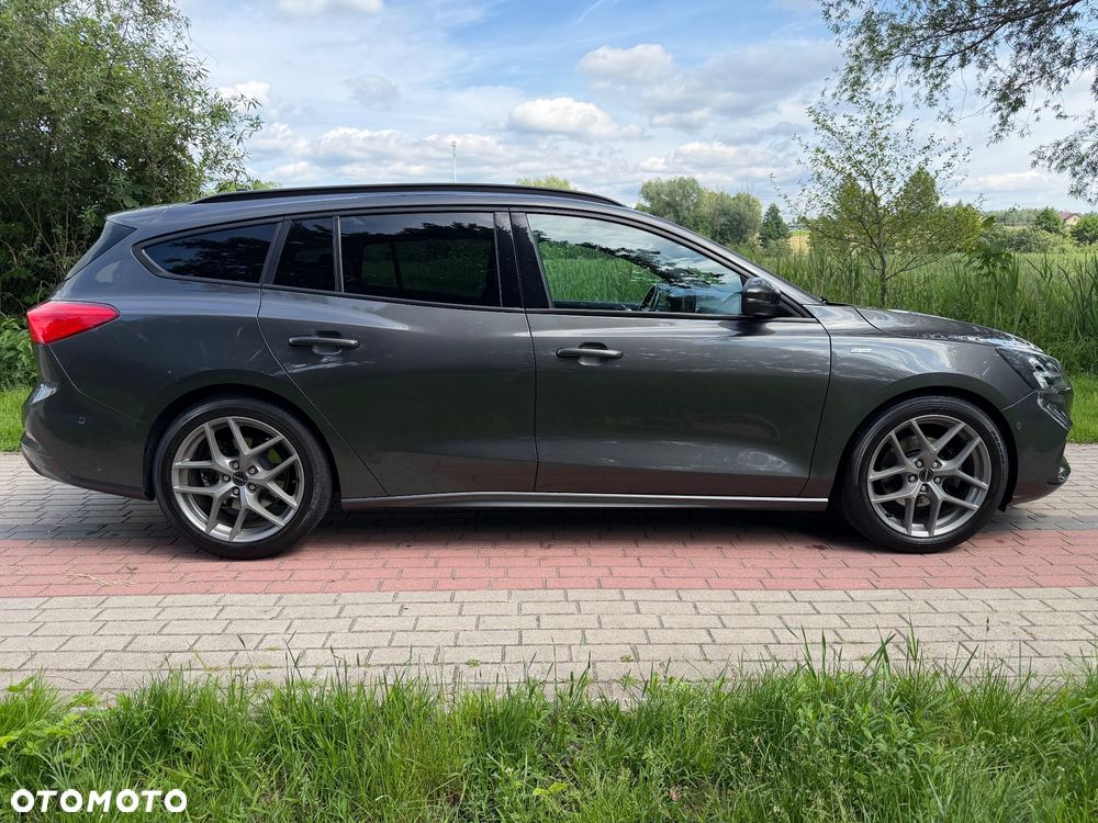 Ford Focus 1.5 EcoBlue Start-Stopp-System ST-LINE - 2