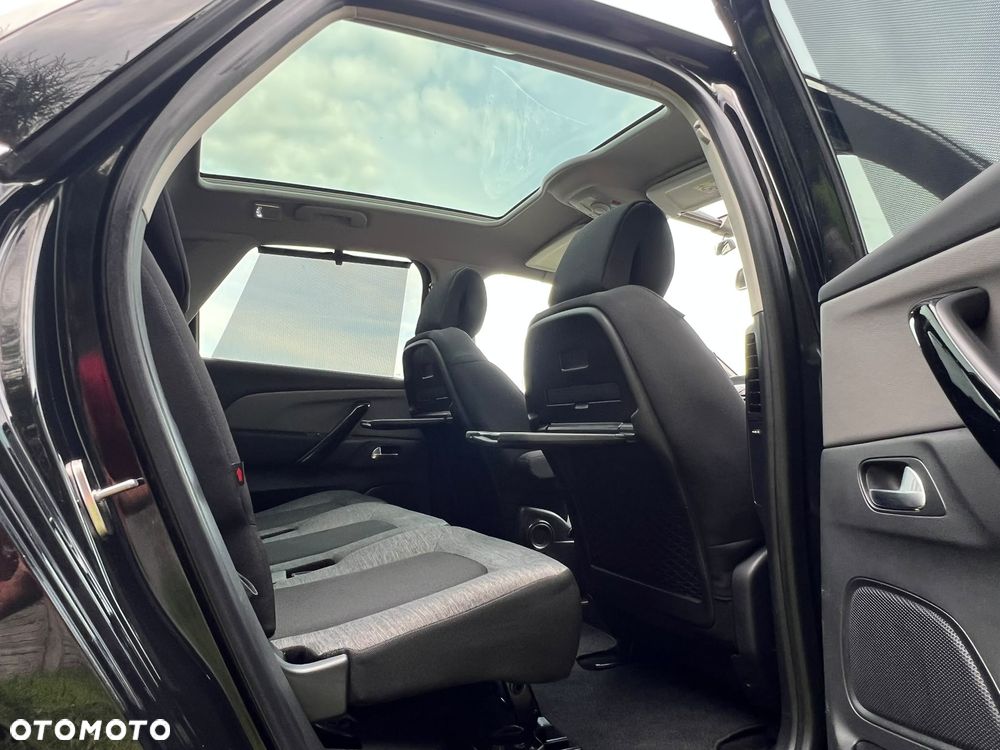 Citroën C4 Picasso 1.6 THP Intensive S&S EAT6 - 28