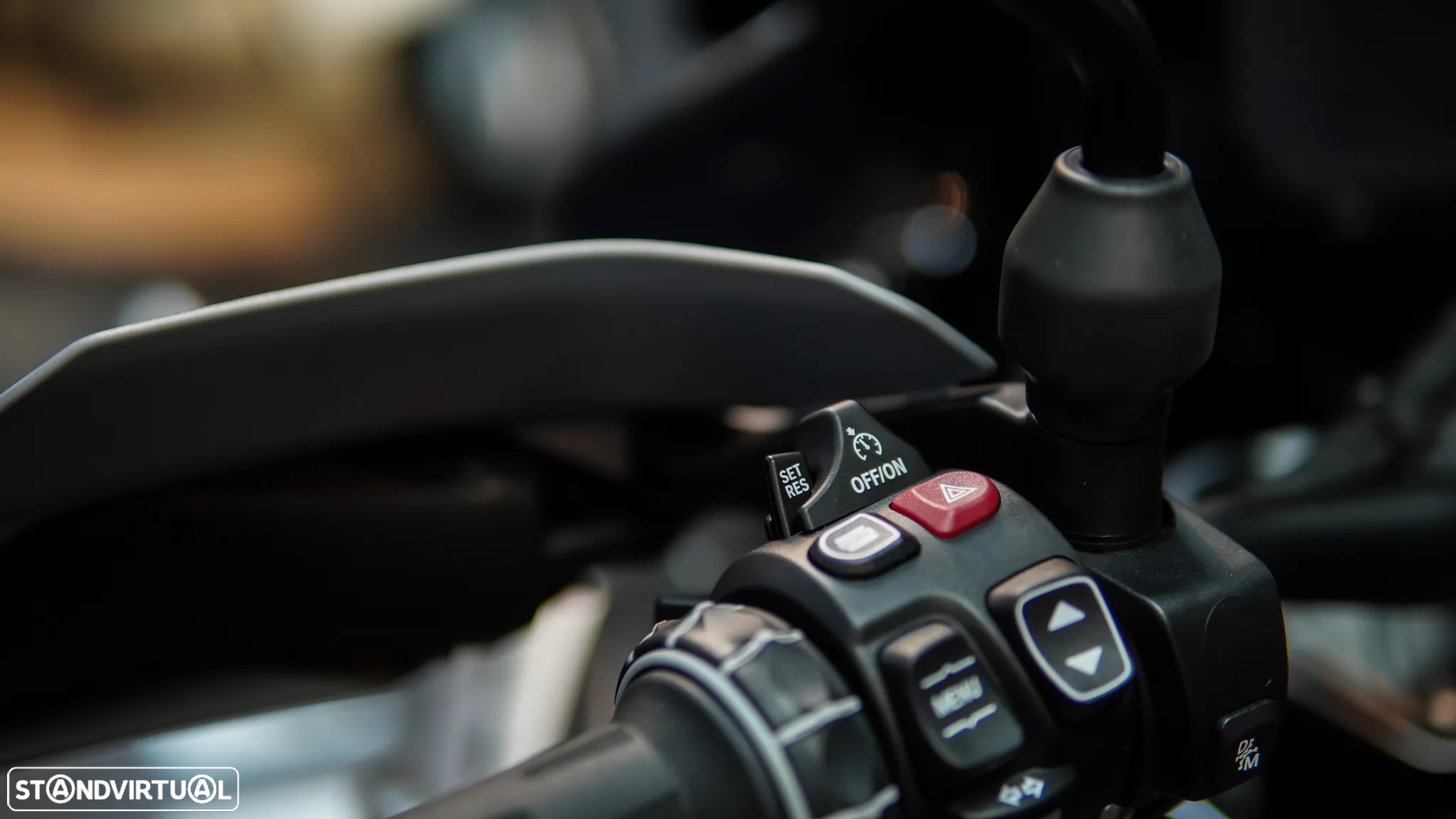 BMW R 1300 GS Adventure TRIPLE BLACK C/ AKRAPOVIC - 14