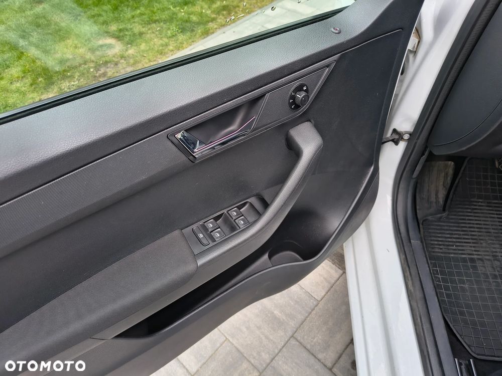 Skoda Fabia 1.0 Ambition - 8