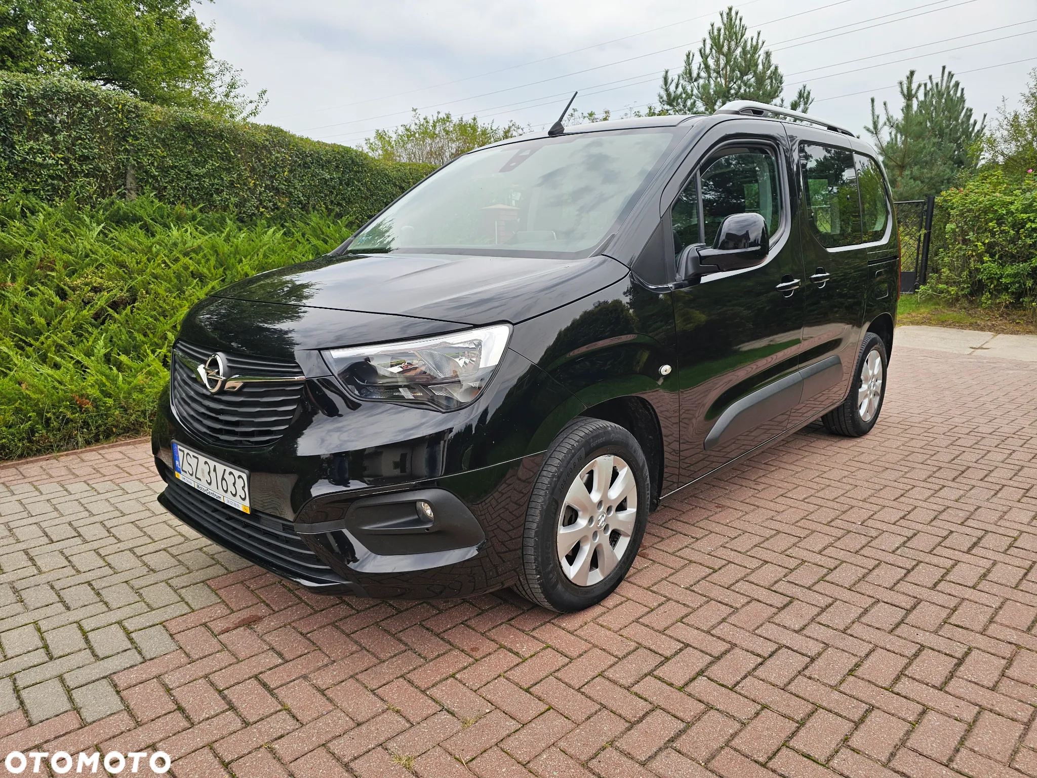 Opel Combo Life 1.2 Turbo Elite S&S - 4