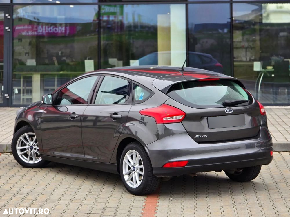 Ford Focus - 2