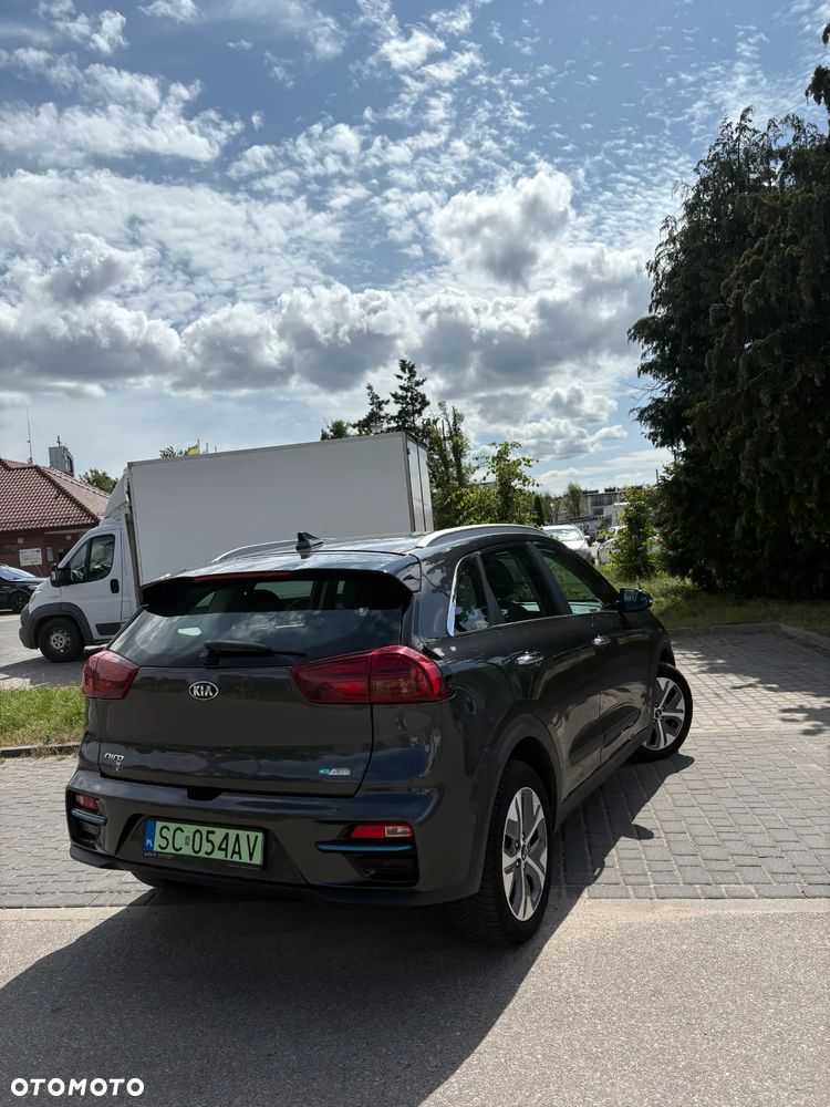 Kia Niro e-Niro 64kWh L - 3
