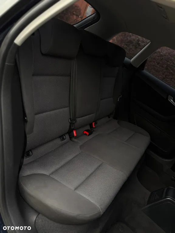 Audi A3 1.6 Ambition - 29